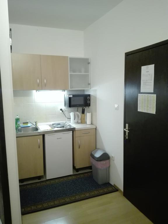 Studio Apartments Ivica Primošten المظهر الخارجي الصورة